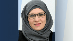 “لايكا Moon” مسرحية جديدة لكنزة مباركي تعرض في ثالث أيام عيد الفطر