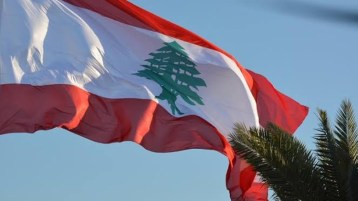 لبنان يحترق بنيران فرنسية