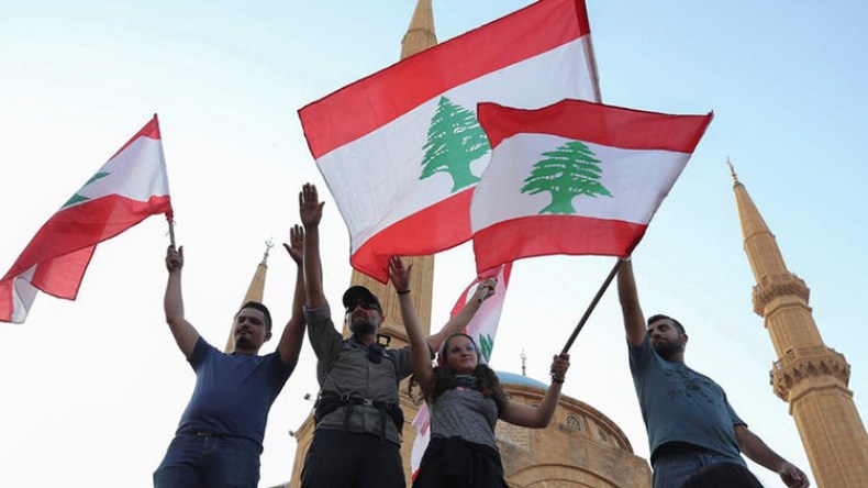 “يتنحاو قع” في لبنان