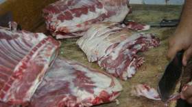 لحوم الأضاحي تحت خطر التعفن بالوادي