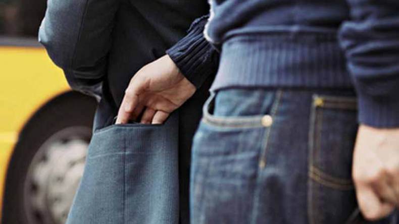 لصوص “موسميون” يترصدون المتسوّقين في رمضان