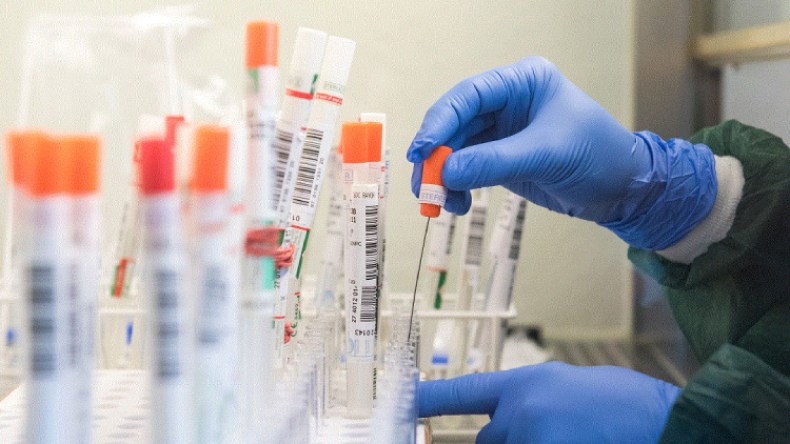 بريطانيا تبدأ تجارب لقاح كورونا هذا الخميس