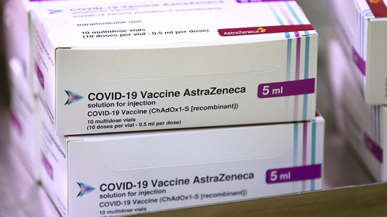بريطانيا تبدأ باستخدام لقاح أسترازينيكا-أكسفورد