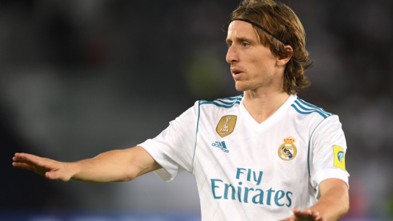 مودريتش يعترف بالتهرب الضريبي ويقبل عقوبة السجن