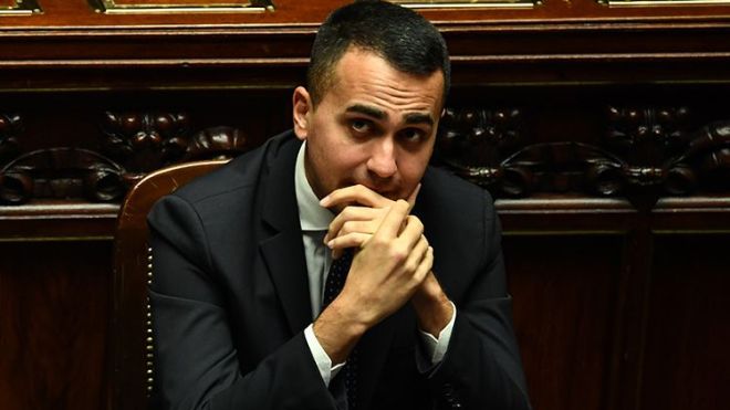 إيطاليا تطالب بمعاقبة فرنسا