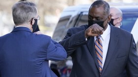 التصديق على تعيين أول وزير دفاع أمريكي أسود