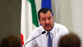 وزير إيطالي “يُتفّه” تتويج فرنسا بِكأس العالم