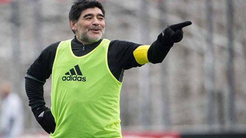 مارادونا يفتتح مشواره التدريبي مع دورادوس بفوز عريض