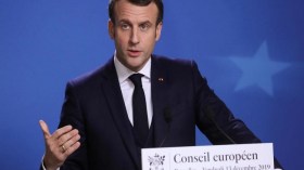 ماكرون يعلن نشر قوات خاصة في الجزيرة والخليج
