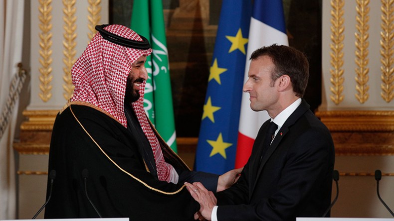 بن سلمان يرد على سؤال حول غياب زوجته عن الأضواء