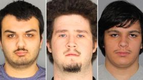اعتقال أربعة أمريكيين خططوا لمهاجمة مسلمين