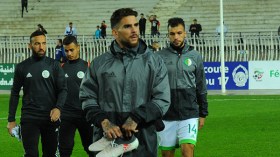 مجاني بقميص الخضر للمرة الأخيرة في أكتوبر