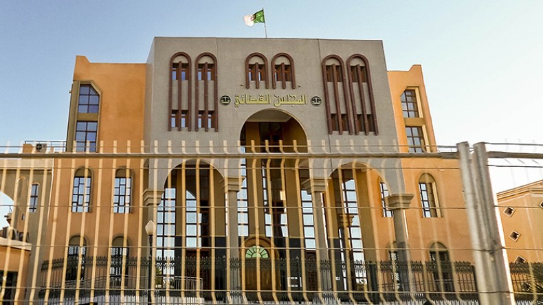10 سنوات حبسا نافذا لمتورط في نقل المخدرات بورقلة