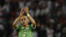 بوقرة لن يعمل في الجهاز الفني لـ “الخضر”