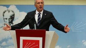 منافس أردوغان يعترف بهزيمته