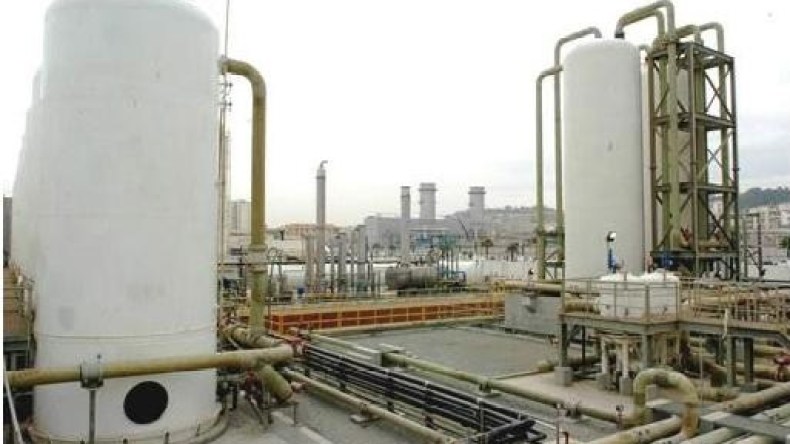 سكان غليزان يطالبون بحقهم في مشروع تحلية مياه البحر