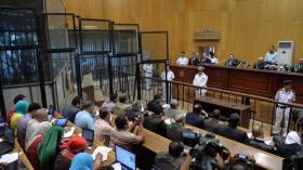 محكمة مصرية تقضي بسجن 65 متهماً