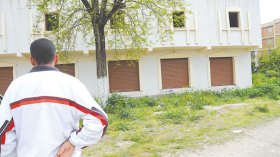 محلات الرئيس بالشلف.. هنا تُكابد المئات من العائلات ظروف عيش قاسية!