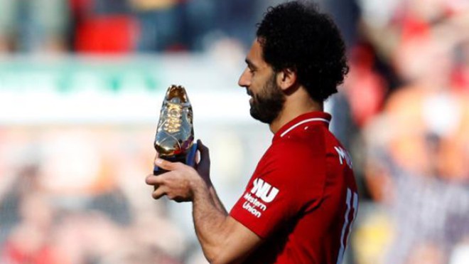 صلاح يتوّج بحذاء إنجلترا الذهبي