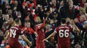 صلاح يتوهج ويقود ليفربول لقهر روما