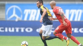 4 فرق إيطالية تتسابق لِضمّ “محمد فارس”