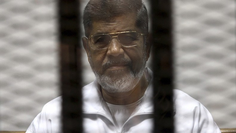 مرسي وأبو تريكة على “قوائم الإرهاب” المصرية