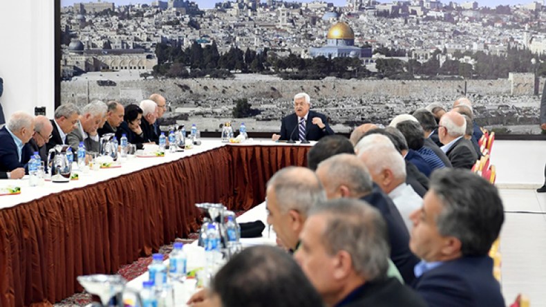 عباس: السفير الأمريكي “ابن كلب”