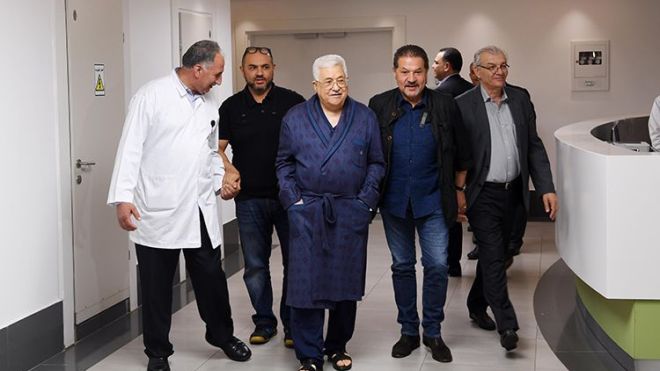 تأجيل خروج عباس من المستشفى