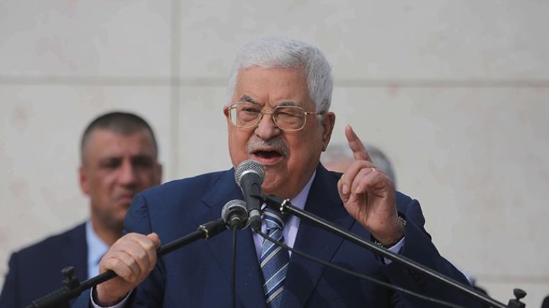 مستوطنون يحرضون على قتل الرئيس الفلسطيني