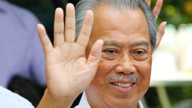 ملك ماليزيا يُعيّن رئيساً جديداً للوزراء