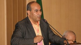 مداور يُريد التهام ثلاثة أطباق دفعة واحدة!