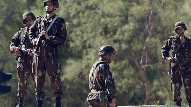 الجيش يدمر 3 مخابئ للإرهابيين بالمدية