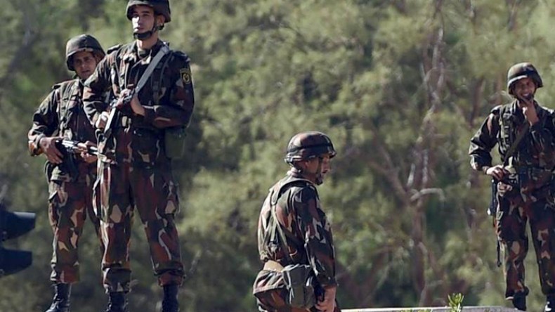 الجيش يدمر 3 مخابئ للإرهابيين بالمدية