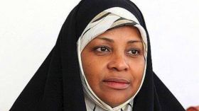 محكمة أمريكية تؤكد احتجاز مذيعة إيرانية