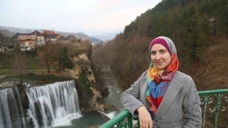 هذه قصة الطباخة التي أنقـذت مسلمي البوسنة من الموت جوعا؟