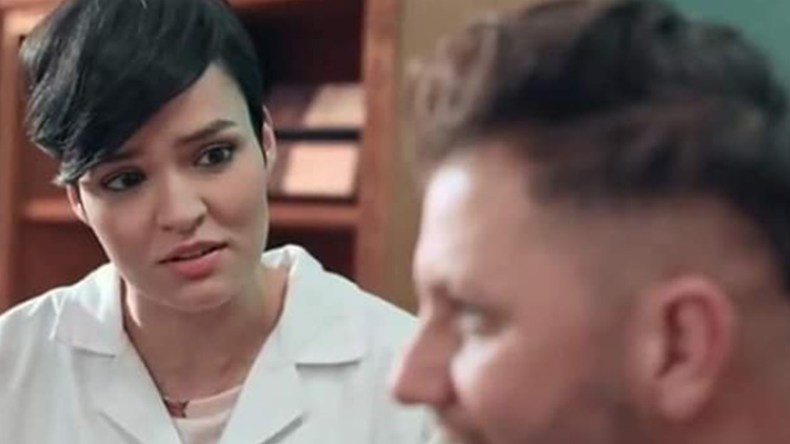 مرزاق “ماترياليست”.. والطبيبة c’est toujours professionnel