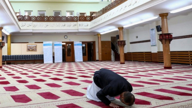 ولاية الجزائر تسمح بفتح 17 مسجدا إضافيا