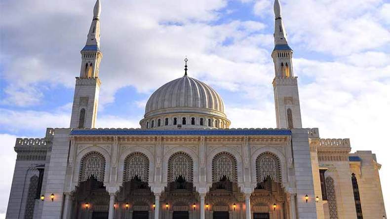 مساجد قسنطينة مازالت مقصد المصلين من كل مكان في رمضان