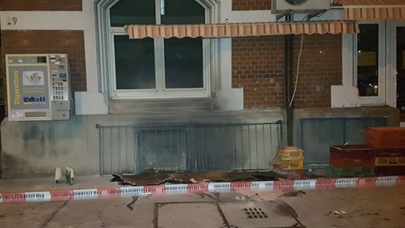 هجوم بزجاجات حارقة على مسجد في ألمانيا