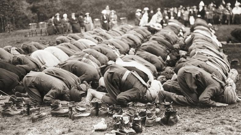 بريطانيا تكرم جنودها المسلمين في الحرب العالمية الأولى