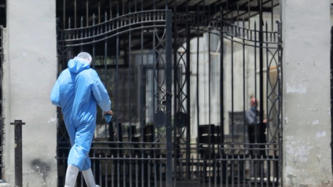 منظمة العفو تدعو مصر للكف عن ترهيب العاملين بقطاع الصحة