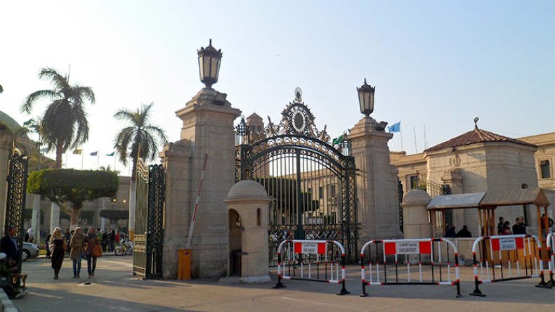 مصر تفرض تدابير أمنية على طلبة جزائريين!