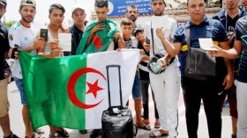 سوء تنظيم بملعب 5 جوييلة.. إصابات وإغماءات وعطش وسط المشجعين