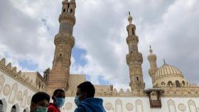 مصر تفتي بجواز إفطار رمضان لمصابي كورونا