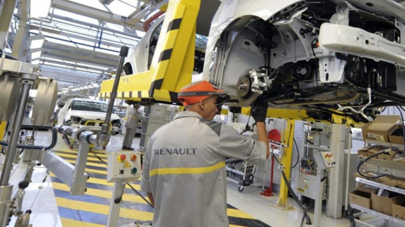 تخرج 37 متربصا من مصنع رونو بوهران