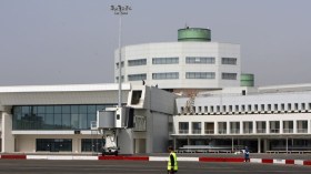 تشبع مطار الجزائر في ساعات النهار يطرد شركات طيران دولية