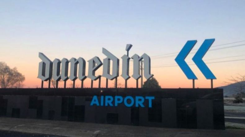 إغلاق مطار في نيوزيلندا بسبب طرد مريب