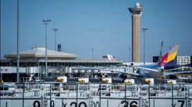 شخصان يثيران الهلع في مطار شارل ديغول