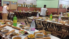 طلبة المركز الجامعي يجتاحون مطاعم الرحمة بالنعامة