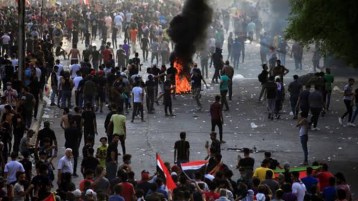 لا تخصوا فحولكم